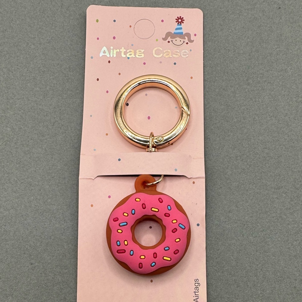 3/$15 Adorable Donut AirTag Case Silicone Keychain